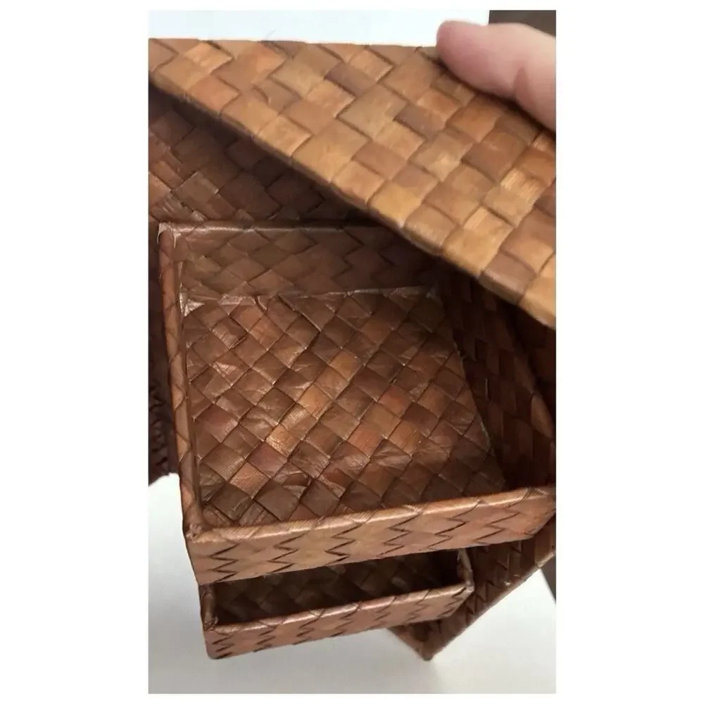 Vintage Handcrafted Woven Grass Foldable Storage, Jewelry, Coins Boho Vanity Box